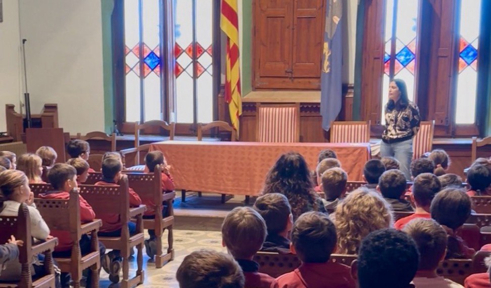 L'escola ensenya i la família educa